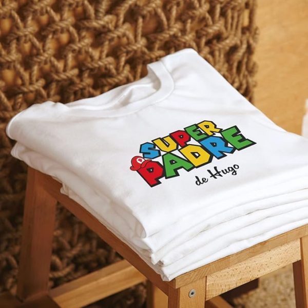 Camiseta Blanca Personalizada para Súper Padres - Imagen 5
